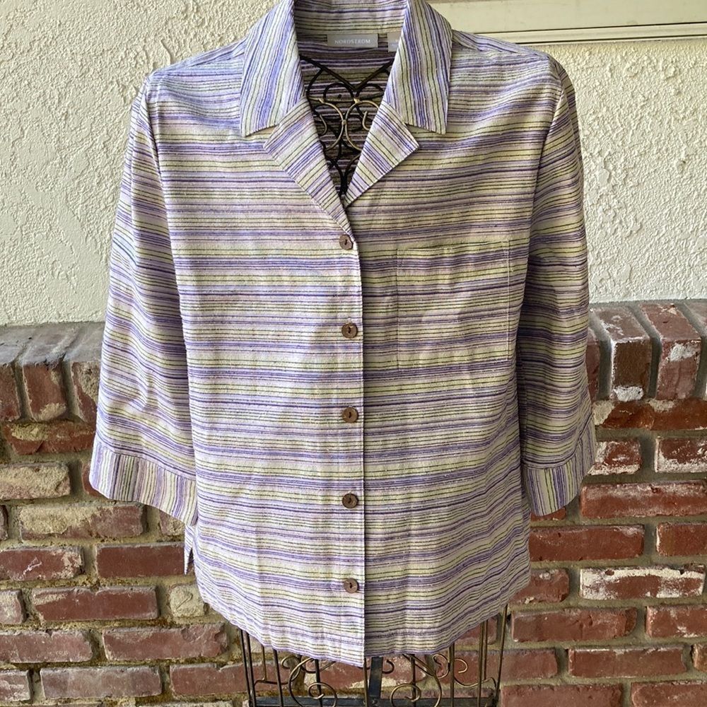 Nordstrom 100% Silk Button Down Three Quarter Sleeve Shirt. Size M